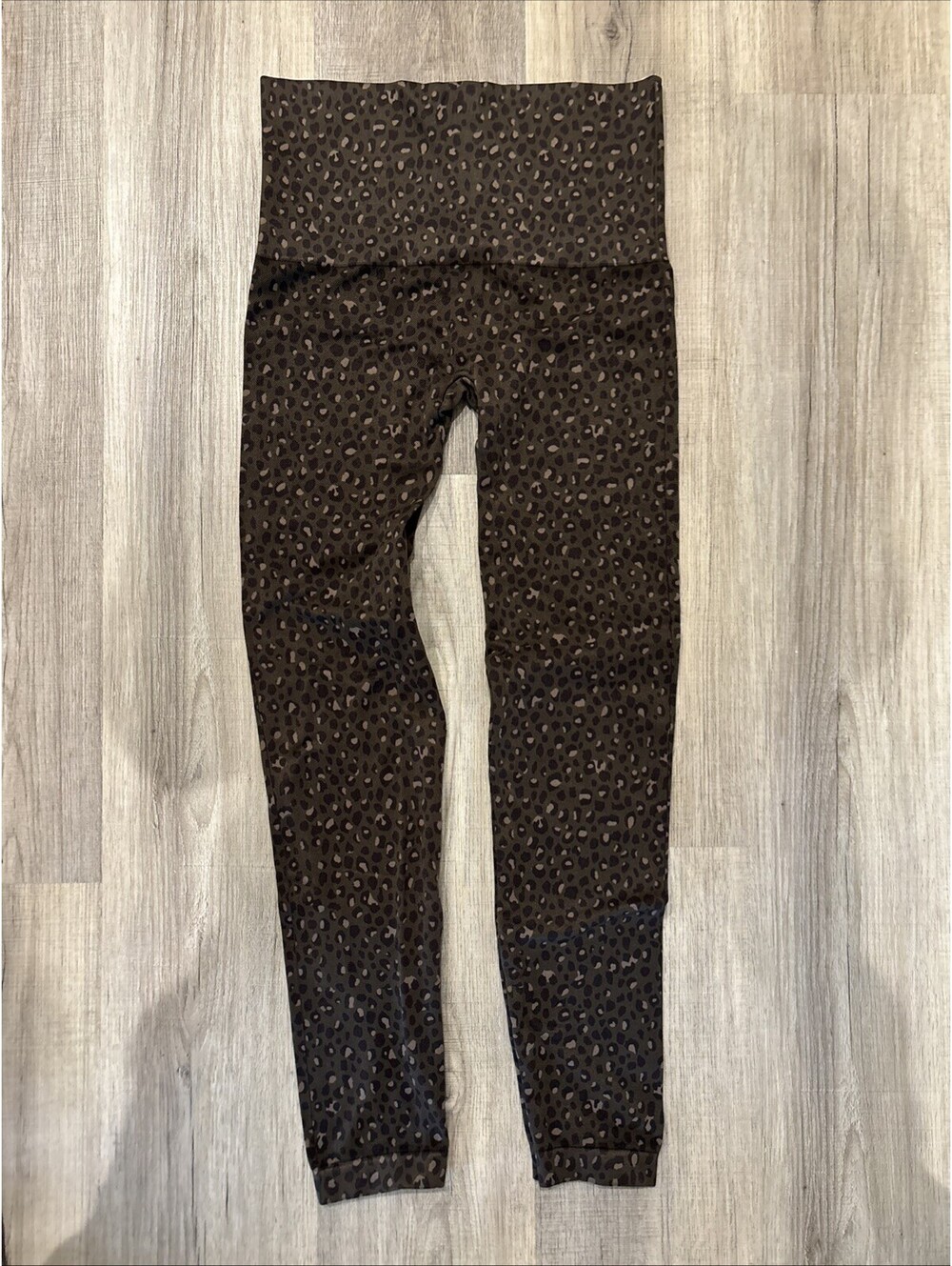 Spanx Dark Green Leopard Print High Rise Full Length Leggings Size XL